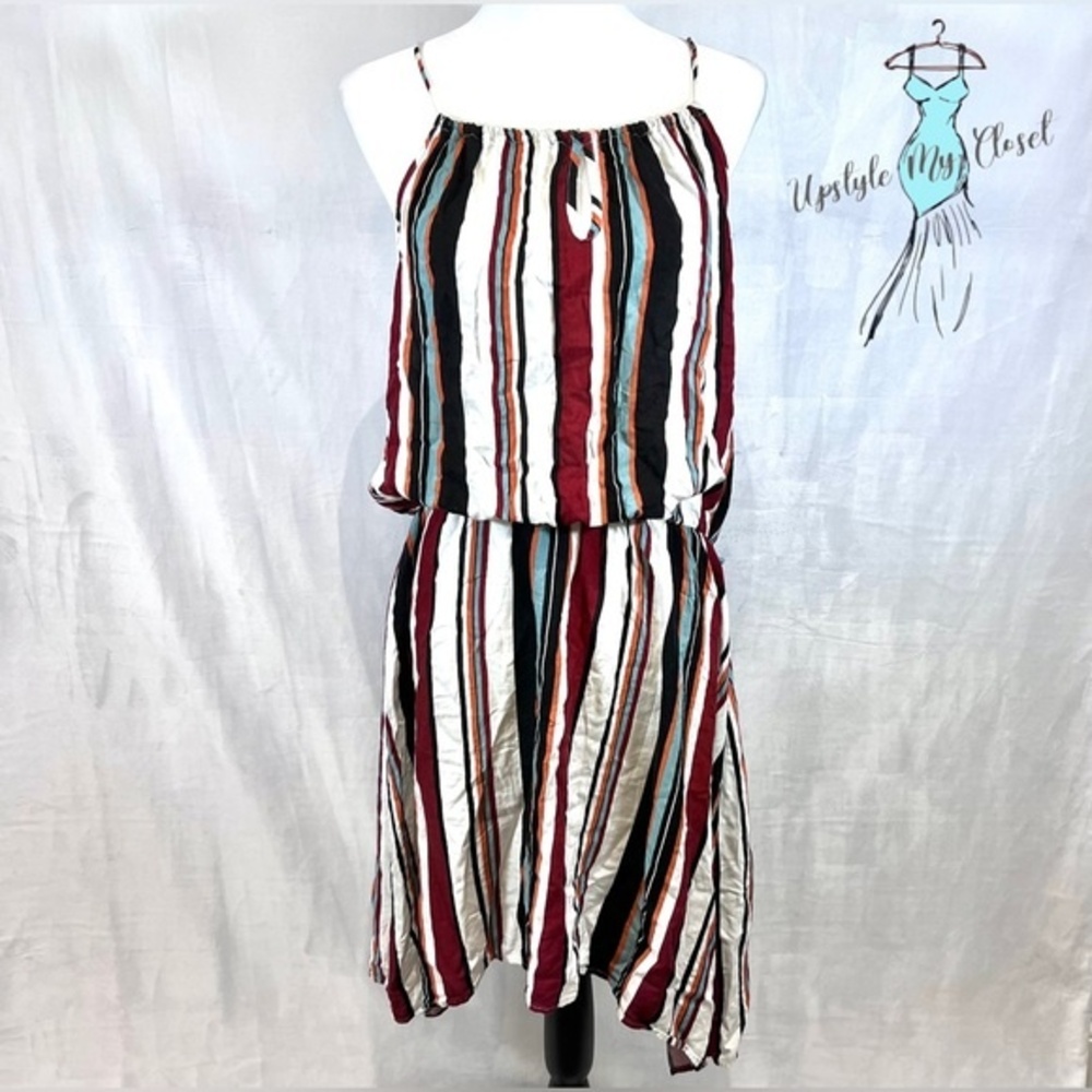 Suspended neckline keyhole front striped dress size 2X